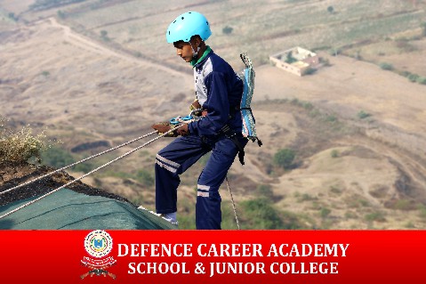 Outdoor-activites-defence-career-academy-auranagabd-by-students